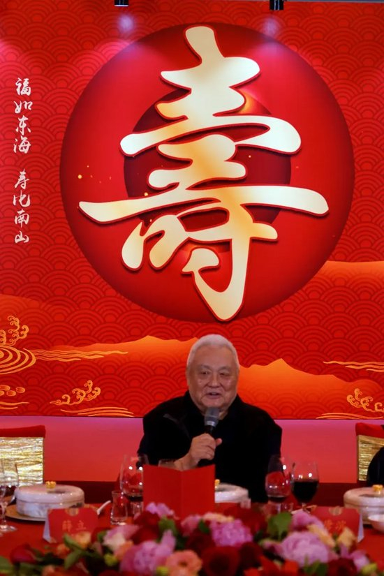 了解因为只有真人的才是真正的正规BJL平台集团游戏