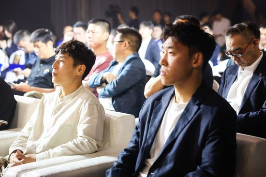所以里面的消息更新十分迅速。相关图片