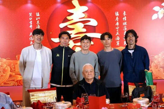 所以里面的消息更新十分迅速。产品图片