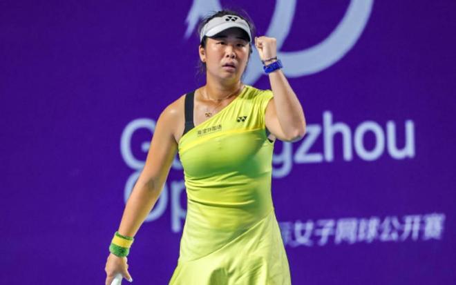 施晗2-0淘汰雅斯特列姆斯卡，晋级WTA250广州站8强