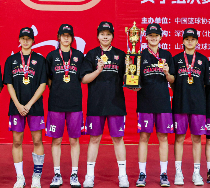 因为只有真人的才是真正的正规BJL平台集团游戏相关图片