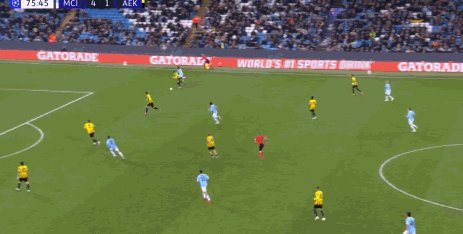 1792542004288091605.gif